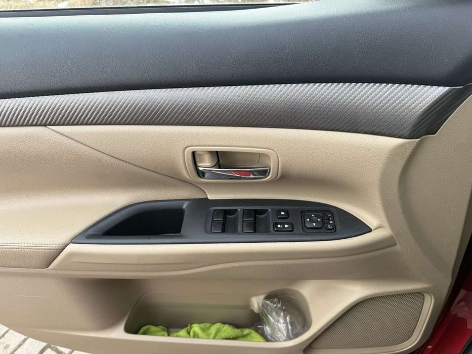 Автомомвль Mitsubishi