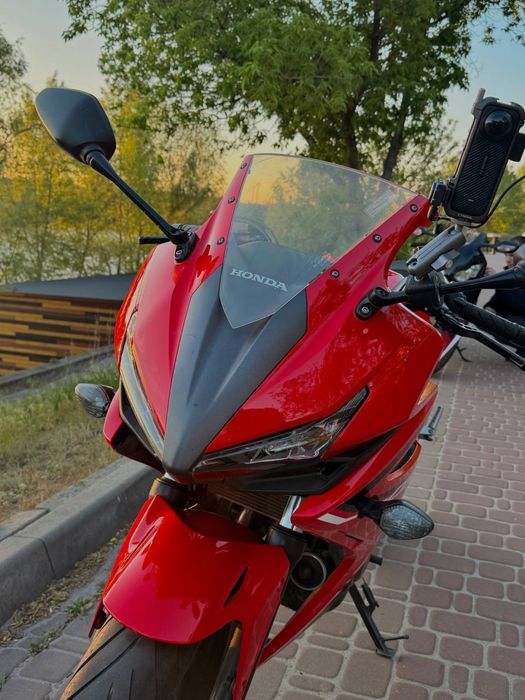 Honda cbr 400 r 2016