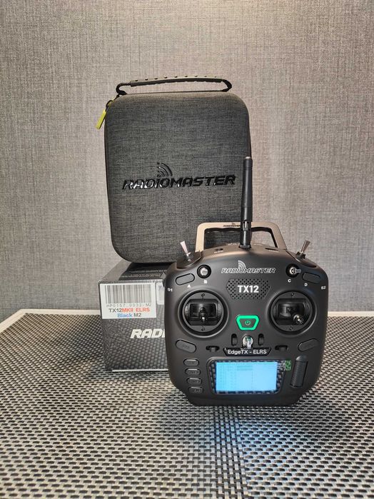 Radiomaster TX-12 ELRS MKII FCC MK2 Газ зліва Нові 55 шт Пульти, Є кейси захисні, акумулятори 18650, ремінці