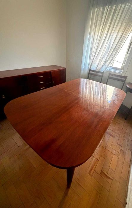 Conjunto Aparador + Cristaleira + Mesa + Cadeiras Retro Anos 60