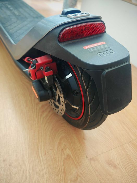 #####   Trotinete Elétrica NIU KQi3 Max (Como Nova / Versão de Topo) ####