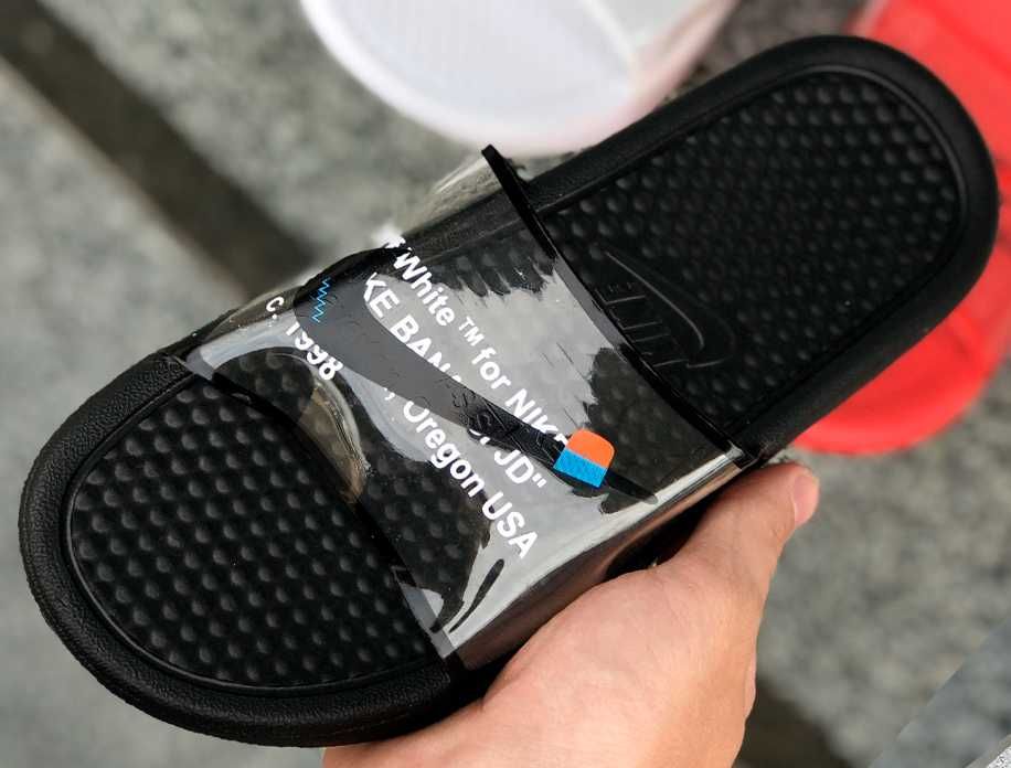 Мужские шлепанцы Nike Black White Khaki шлепки тапки чоловічі шльопанці найк шльопки