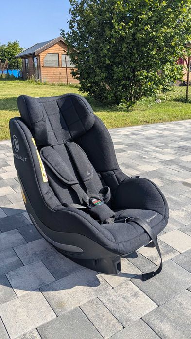 Fotelik samochodowy Avionaut Aerofix z bazą ISOFIX