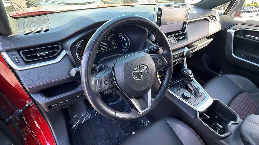 Toyota RAV4 Prime XSE      2022