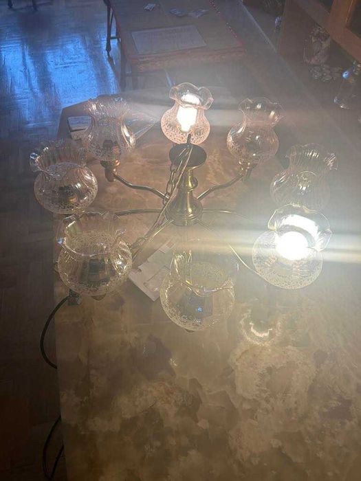 Retro żyrandol na 8 żarówek