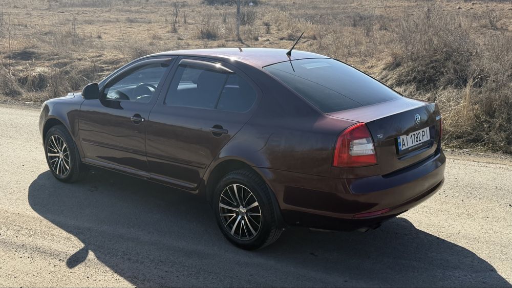 Skoda Octavia 1.8 avtomat 2011