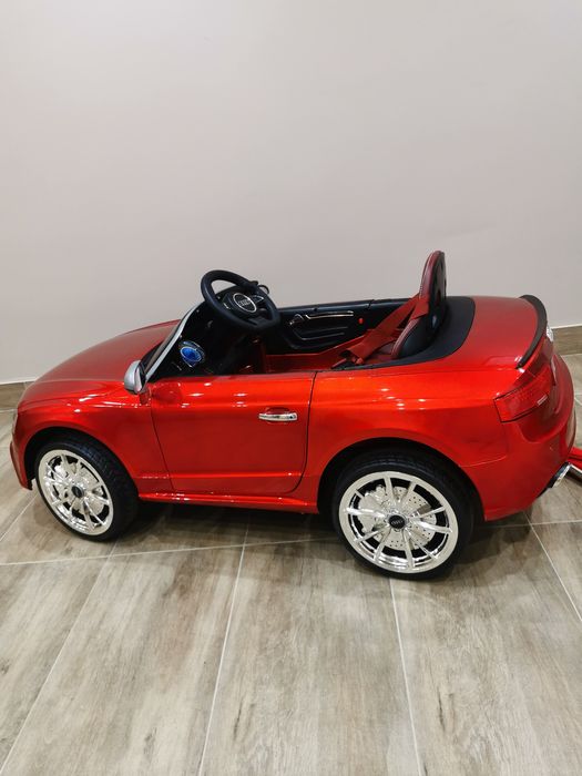 Duze auto elektryczne dla dzieci duże Audi RS 5
