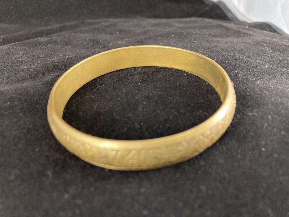 Браслет на руку