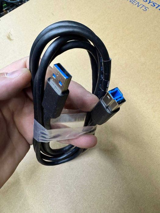 ОРИГІНАЛЬНИЙ  Dell Кабель VGA, DisplayPort M, USB 3.0 AM/BM, HDMI