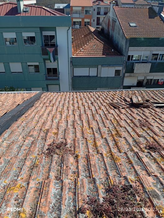 Lavagem de Telhados e fachadas e renovação do telhado