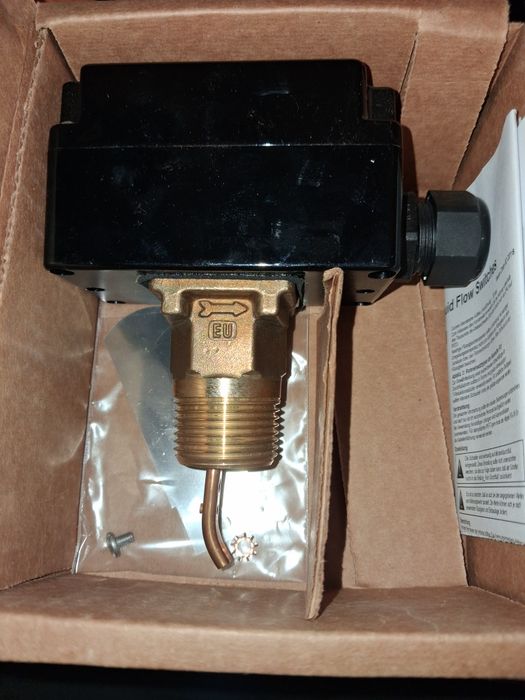 Sygnalizator przepływu cieczy F61TB-9100 JOHNSON CONTROLS