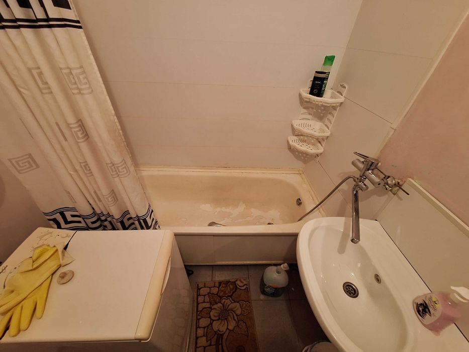 2-кімнатна 52м район зупинки "Авіаторів" м.Бориспіль