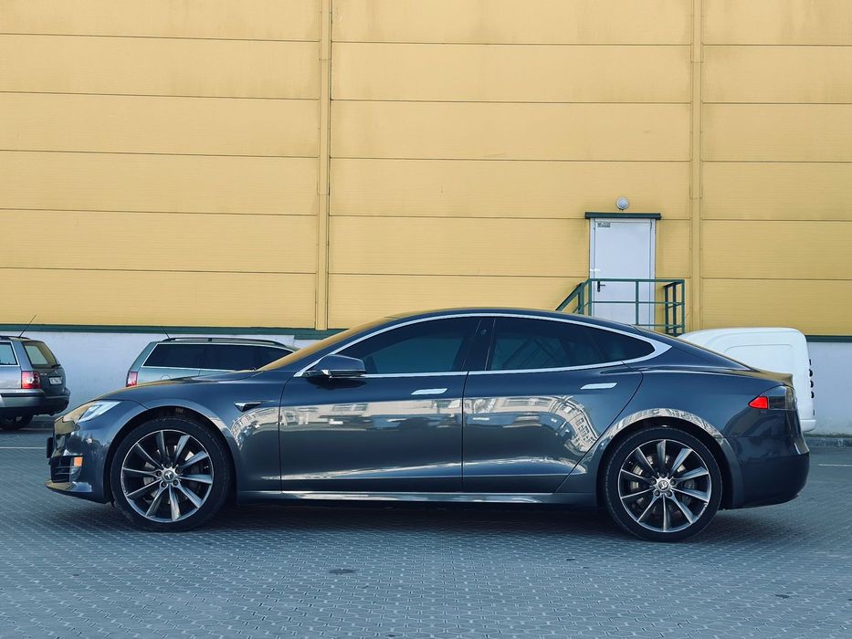 Tesla Model S 2020 VIN 5YJSA1E29LF366969 фото оголошення 4 з 24