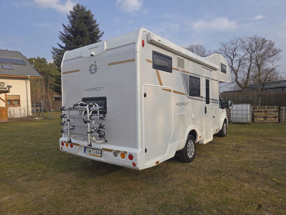 Kamper ford HORON 6 osobowy jak nowy