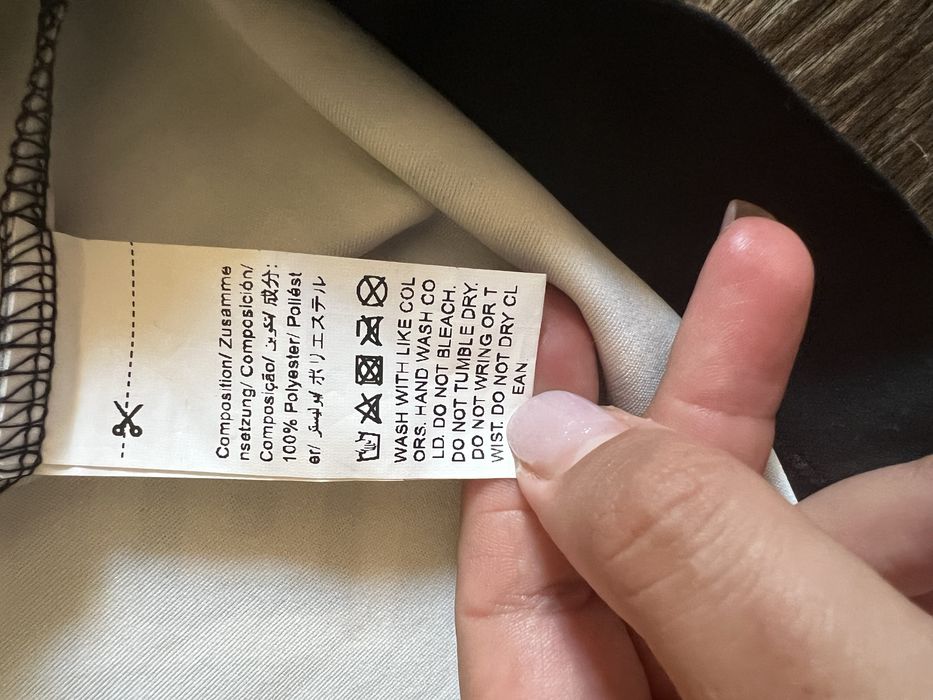 Вишукана жіноча сукня міді від Shein