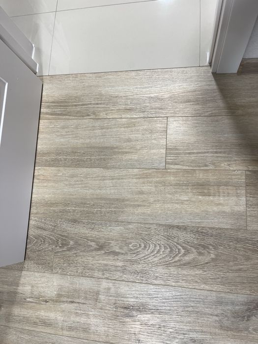 Укладка ламінату,монтаж ламінату,встановлення ламінату