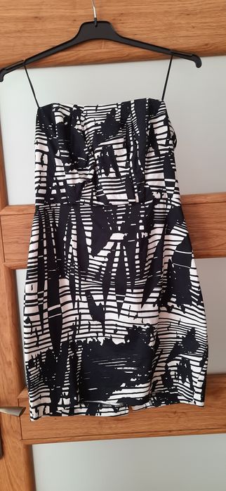 Sukienka czarna M 38