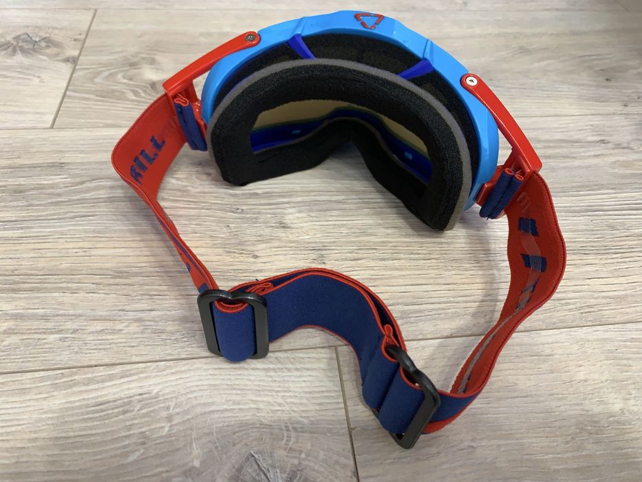 мотоциклетні окуляри бренду Leatt ( маска)