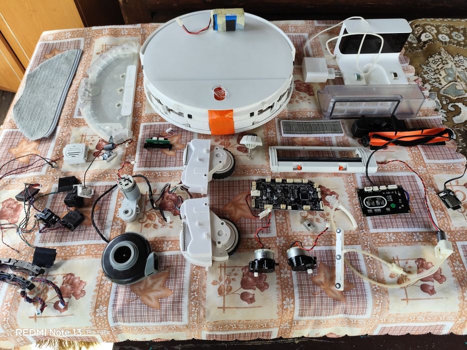 ‼️Робот пилосос на запчасти ‼️ Mi Robot Vacuum-Mop Essential‼️