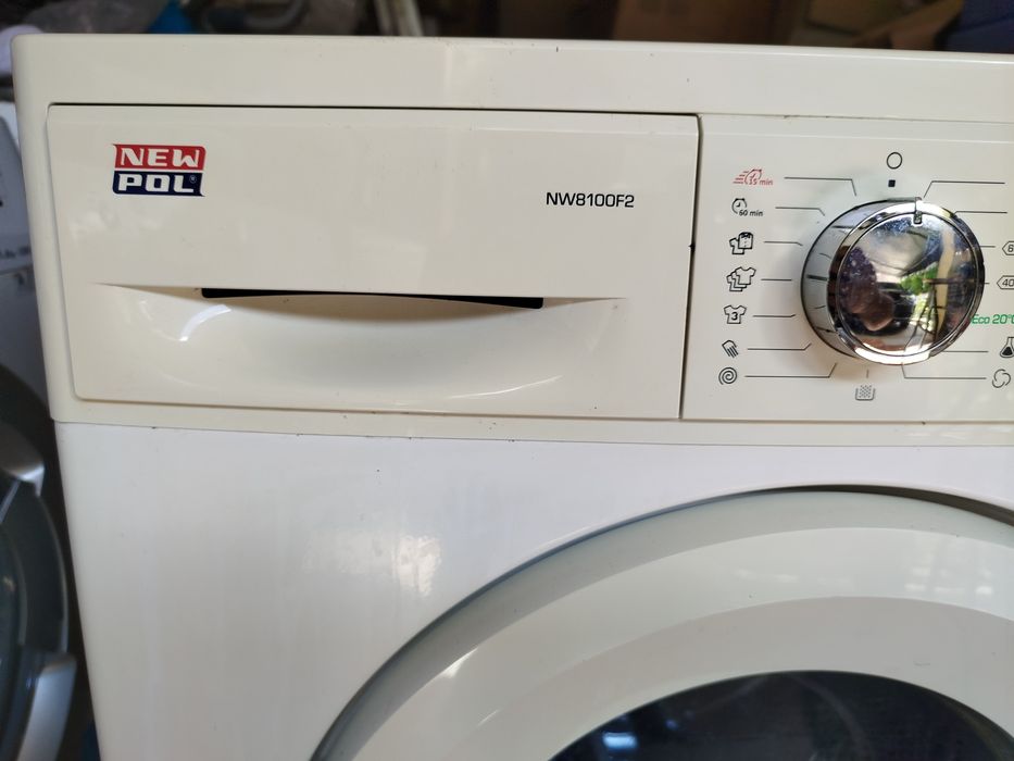 Máquina de lavar roupa Newpol 8kg  NW8100F2