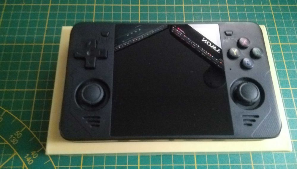 Powkiddy RGB30 handheld – Twoje retro centrum rozrywki!