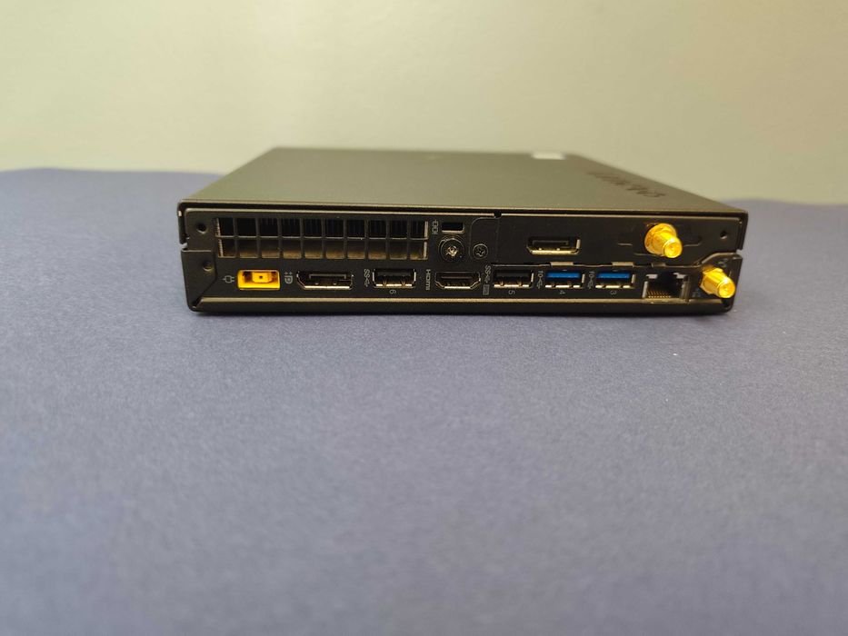 Mini PC Lenovo M720Q Tiny i5-9500T | 0GB | 0GB | WIFI Bluet -Klasa A