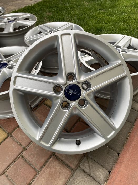 Диски R16 5-108 6.5J ET52.5 DIA63.4мм. FORD