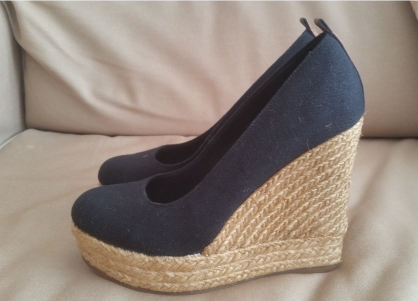 Nowe ALDO na koturnach rozmiar 39 espadryle