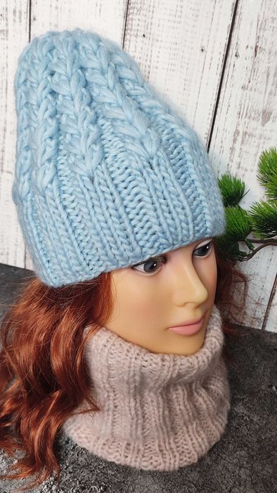 Czapki wełna 100% kilka kolorów