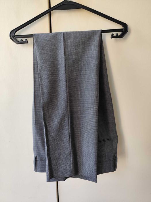 Fato Massimo Dutti novo