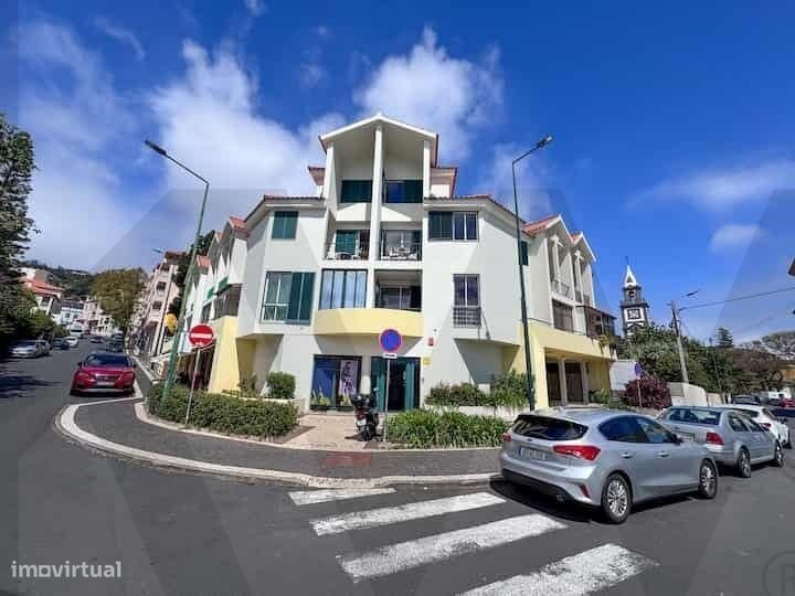 Apartamento T1 Mobilado e Equipado no Centro do Caniço