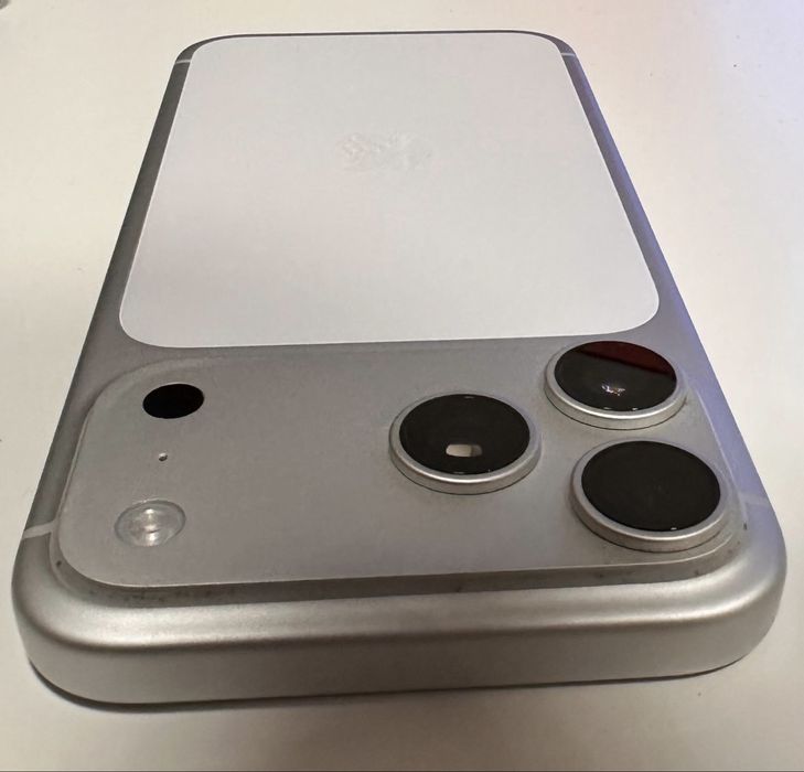 Iphone 17 Pro Max 256Gb Silver 100% bateria