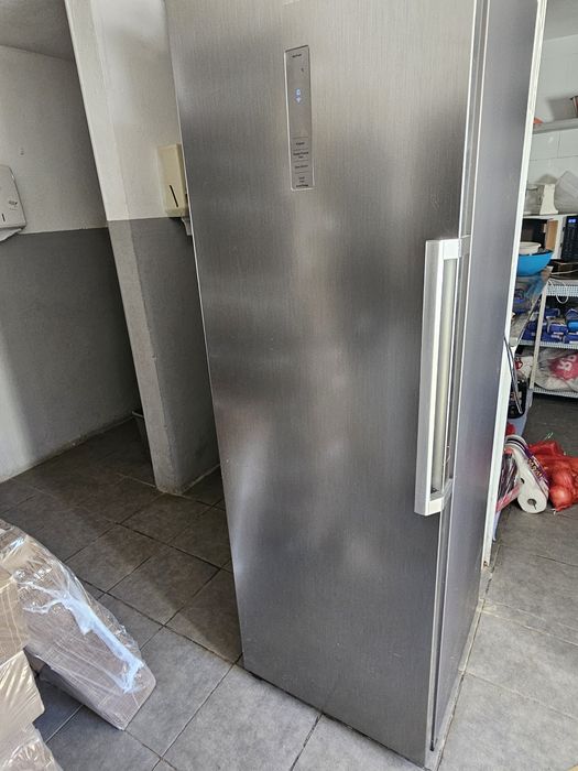 Arca vertical congeladora samsung