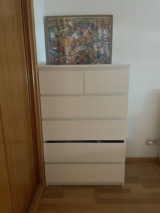 Cómoda IKEA 5 Prateleiras/6 Gavetas/De Chão