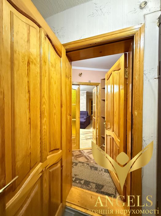 Продаж: 3-к квартира вул.Вокзальна 3/9 поверх АГО меблі залишаються