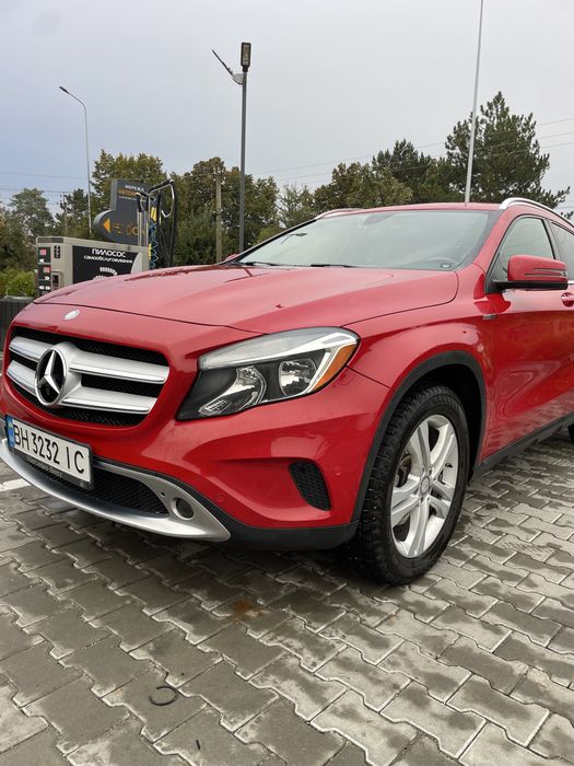 Мерседес GLA 250