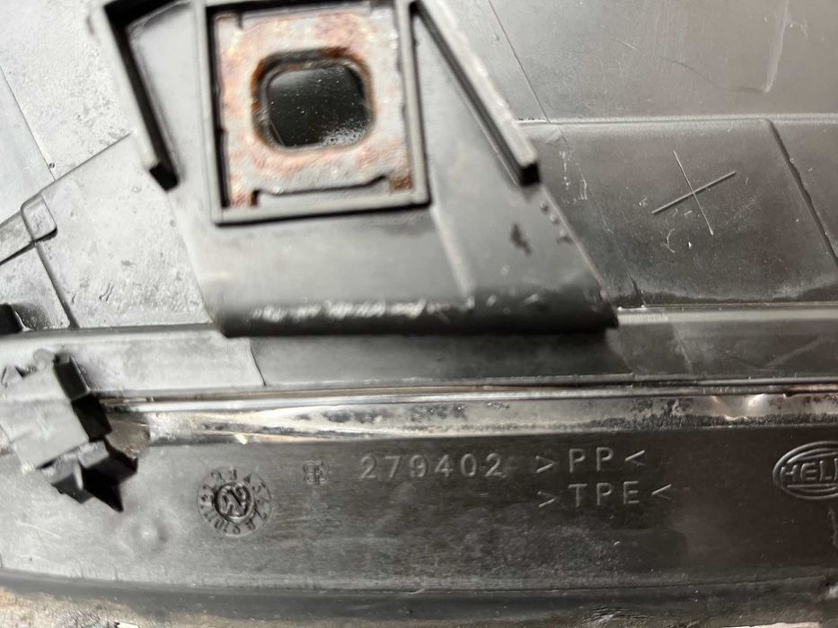 фара ауді А 6,С 5