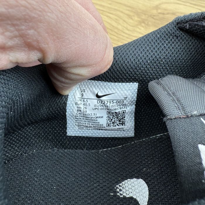 Оригінальні кросівки Nike cortez