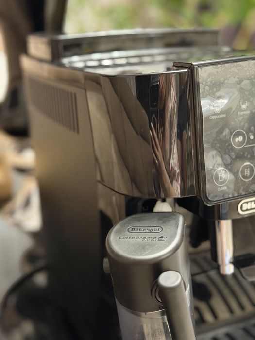 Кофемашина delonghi magnifica start