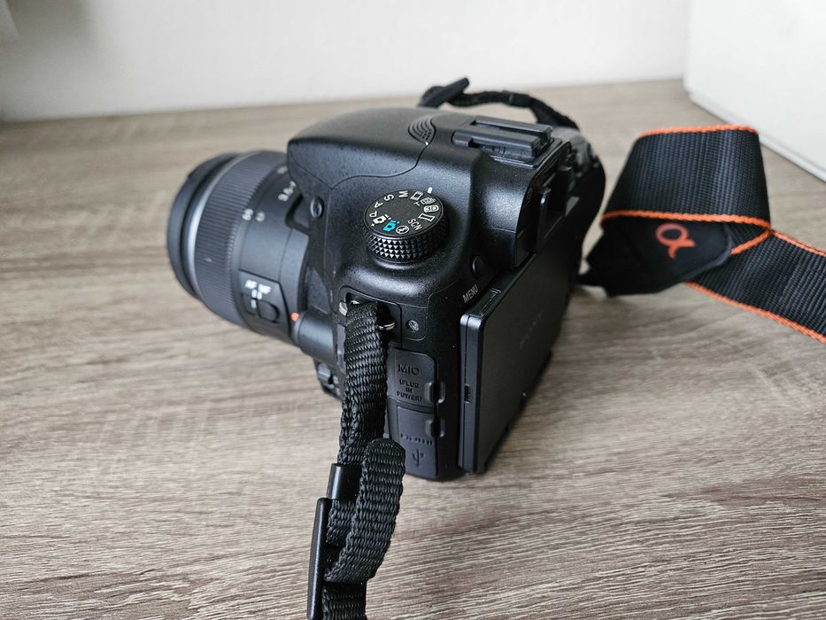 Aparat Sony alpha 57