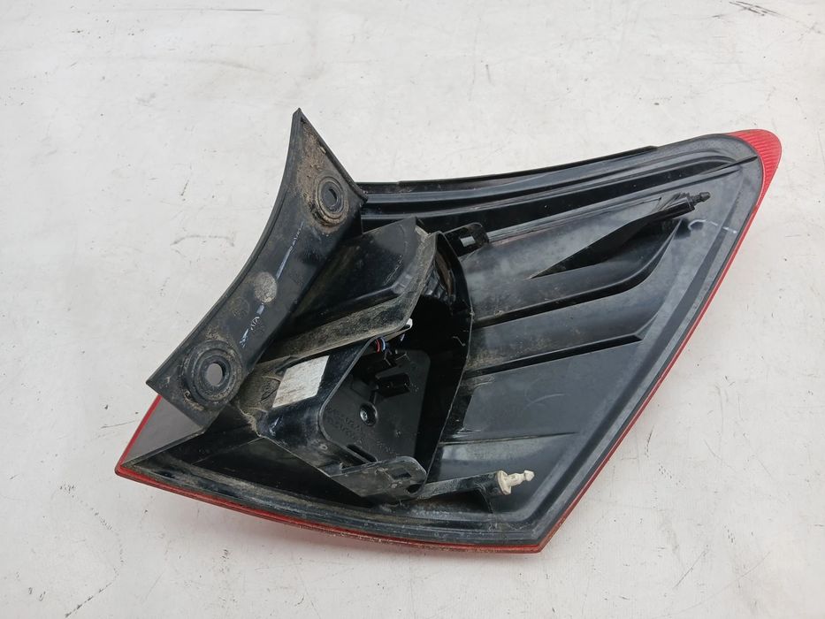 Farolim esquerdo NISSAN Qashqai/Qashqai+2 I (J10, JJ10)