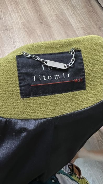 Продам пальто демисезонное