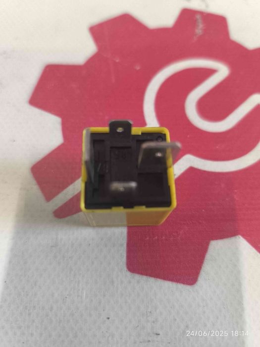 RELÉ - 90226846 - OPEL MERIVA A Veículo multiuso (X03)