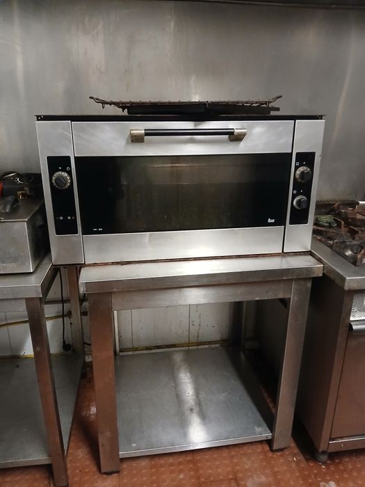 Mesa de restauração, em inox