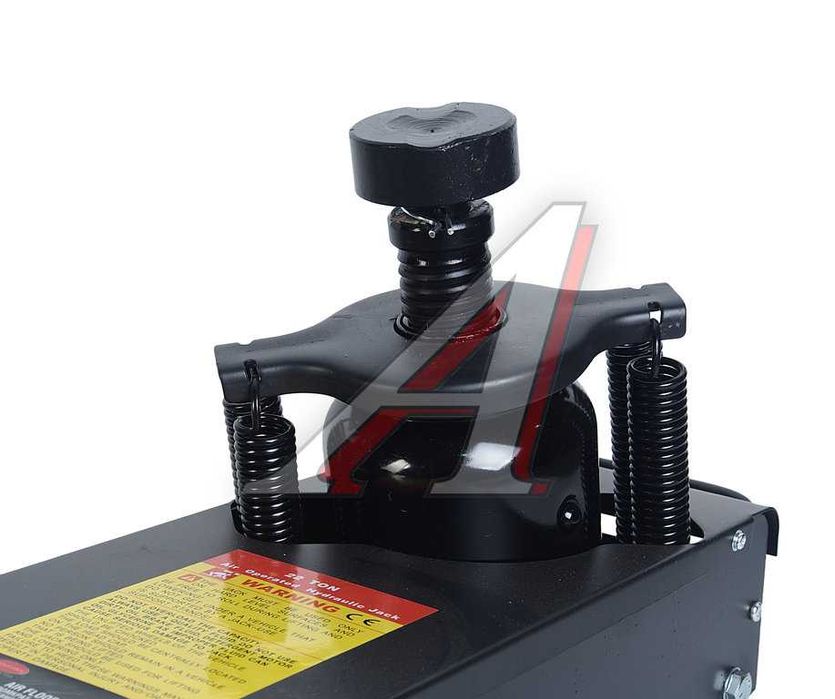 Домкрат подкатной пневмо гидравлический 22 т + ШЛАНГ