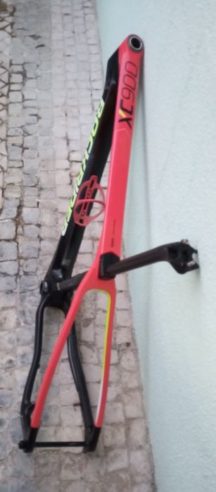 Quadro carbono rockrider xc900