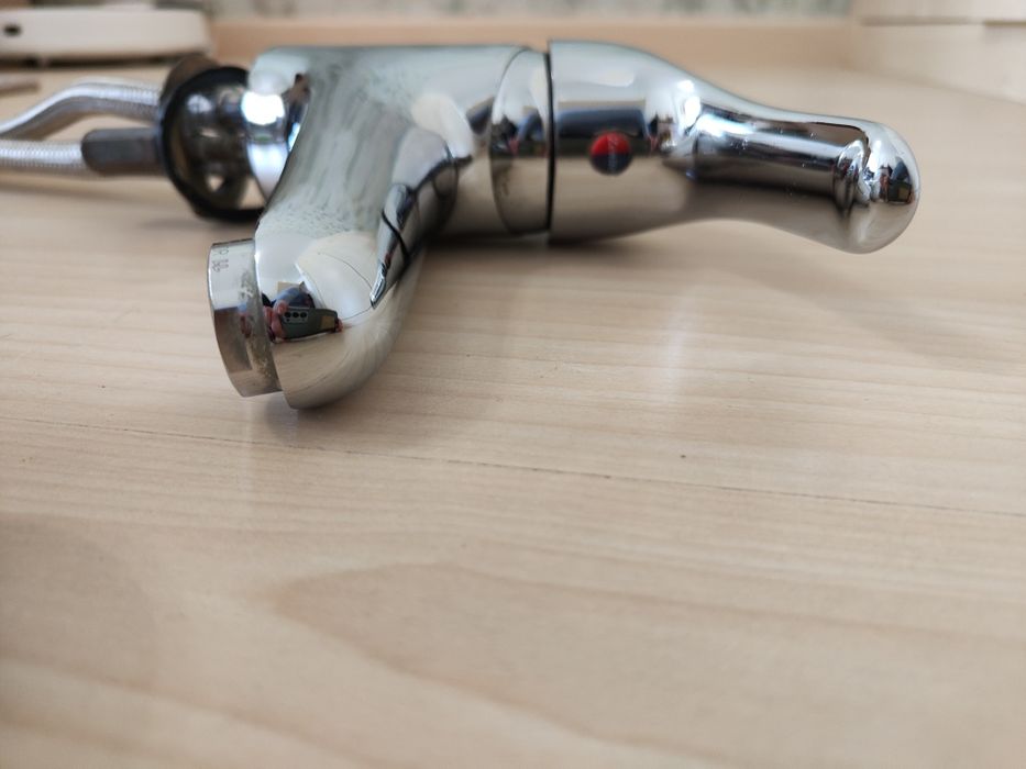 Torneiras lavatório+ bidé Zenit usadas