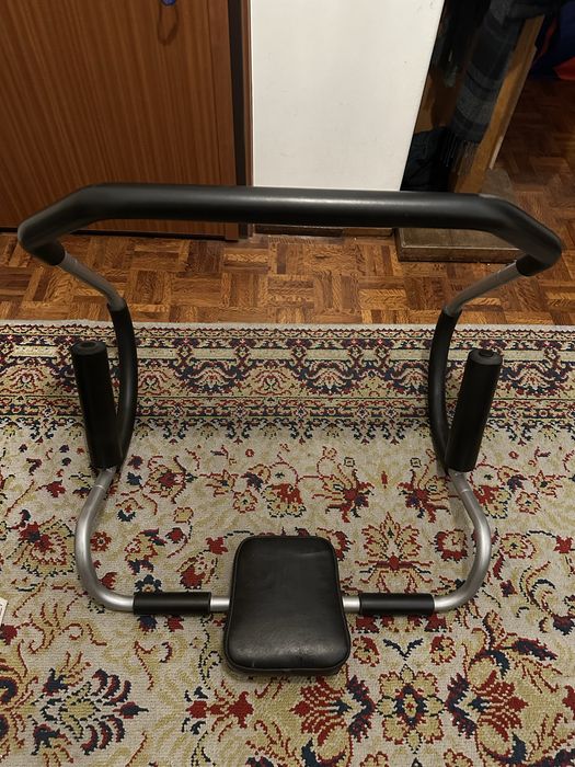Aparelho de Abdominais com Apoio de Cabeça / Ab Roller