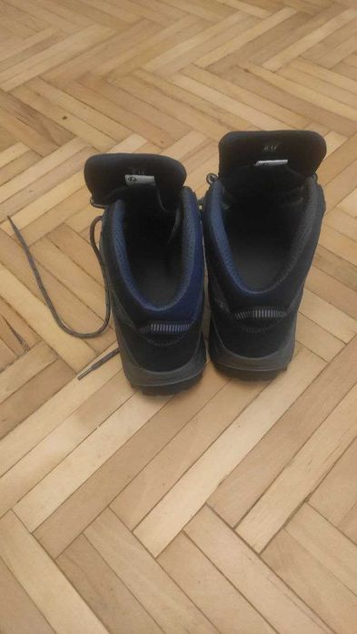 Черевики НОВІ для туризму, активного відпочинку водостійкі.44
McKinley