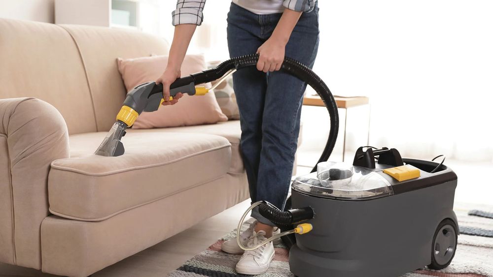 WYNAJEM odkurzacza piorącego do tapicerek dywanów KARCHER PRO +proszek